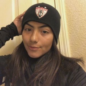 Meet your Posher, Myra